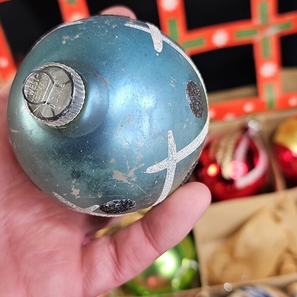 Vintage 1940s-50s Glass Christmas Balls Ornaments Baubles Lot Of 12 Please Read - Picture 9 of 16